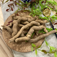Dried Rauvolfia serpentina L. Benth. ex Kurz 100g.