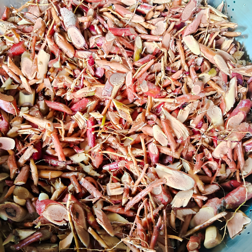 Dried Albizia lucidior 100g.